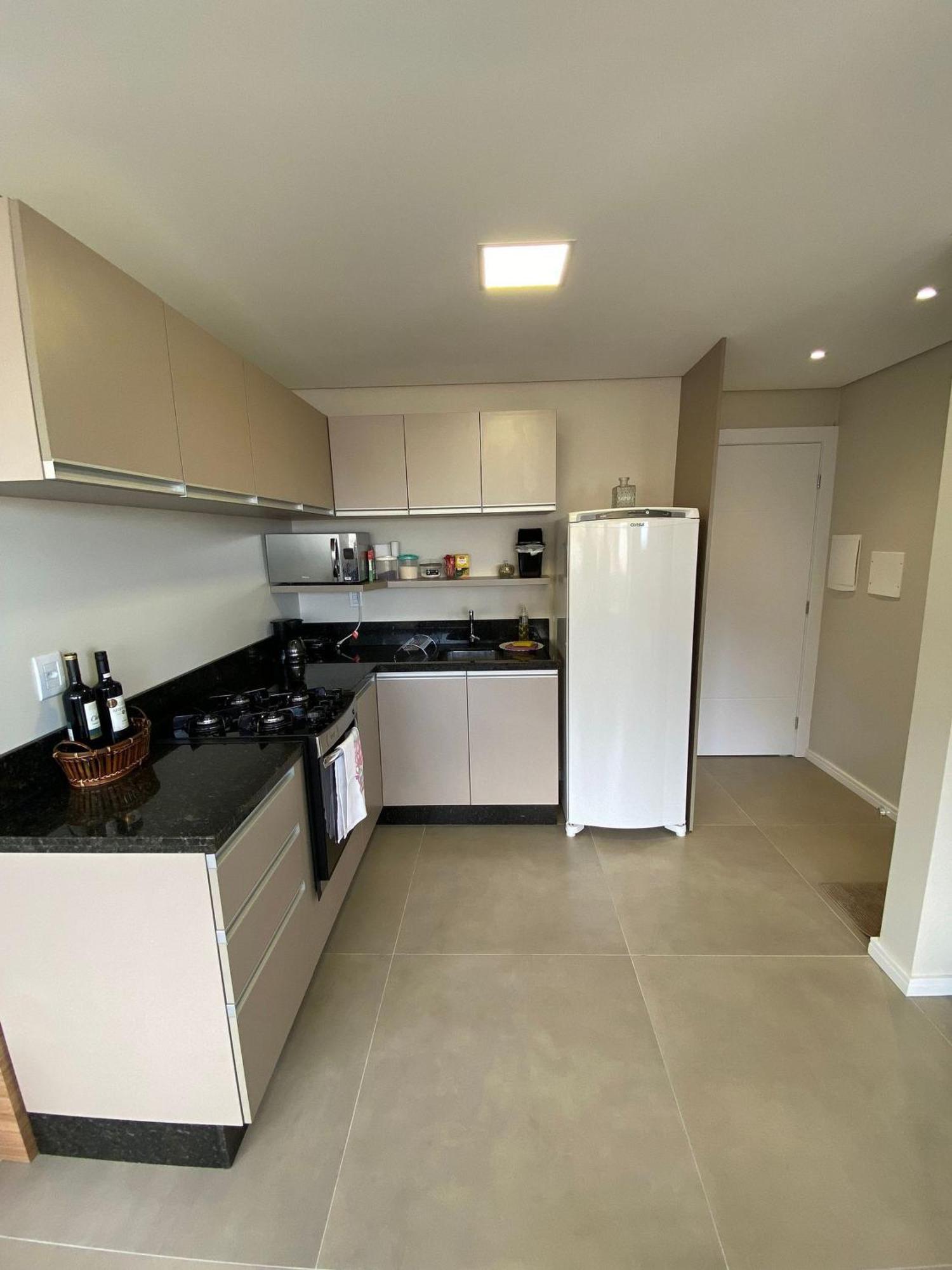 Dallas Apartamentos Na Via Gastronomica-Estacionamento-Amplos E Equipados-Wifi 벤투곤살베스 외부 사진