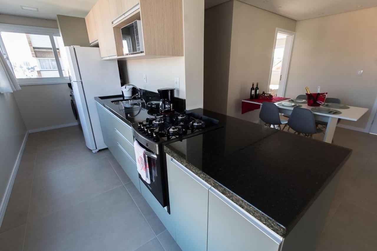 Dallas Apartamentos Na Via Gastronomica-Estacionamento-Amplos E Equipados-Wifi 벤투곤살베스 외부 사진