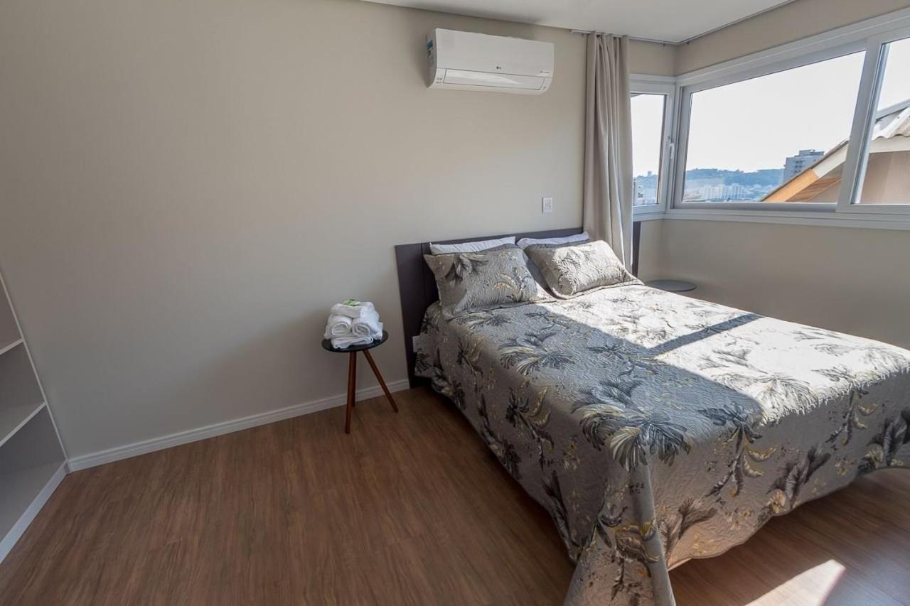 Dallas Apartamentos Na Via Gastronomica-Estacionamento-Amplos E Equipados-Wifi 벤투곤살베스 외부 사진