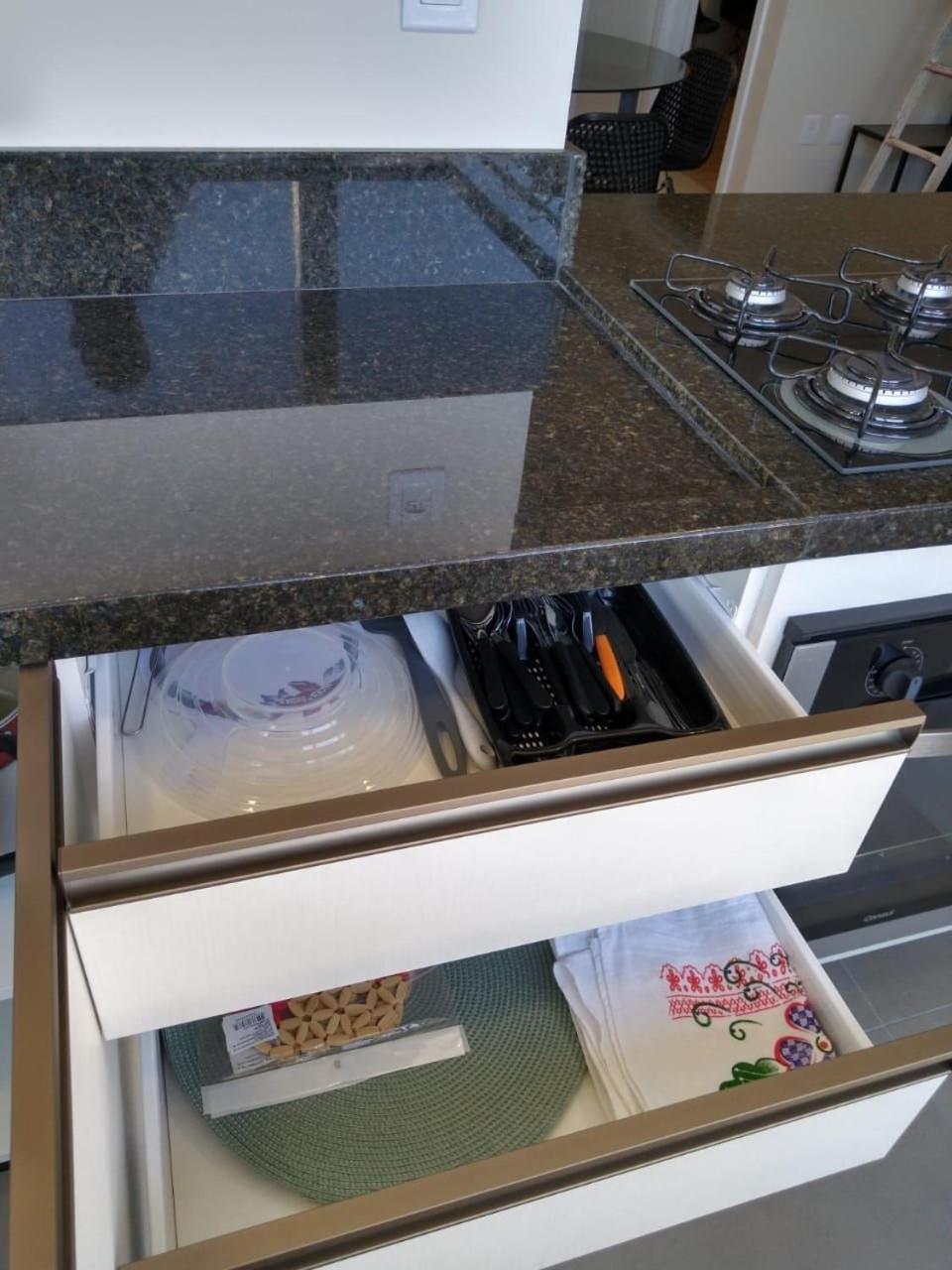 Dallas Apartamentos Na Via Gastronomica-Estacionamento-Amplos E Equipados-Wifi 벤투곤살베스 외부 사진