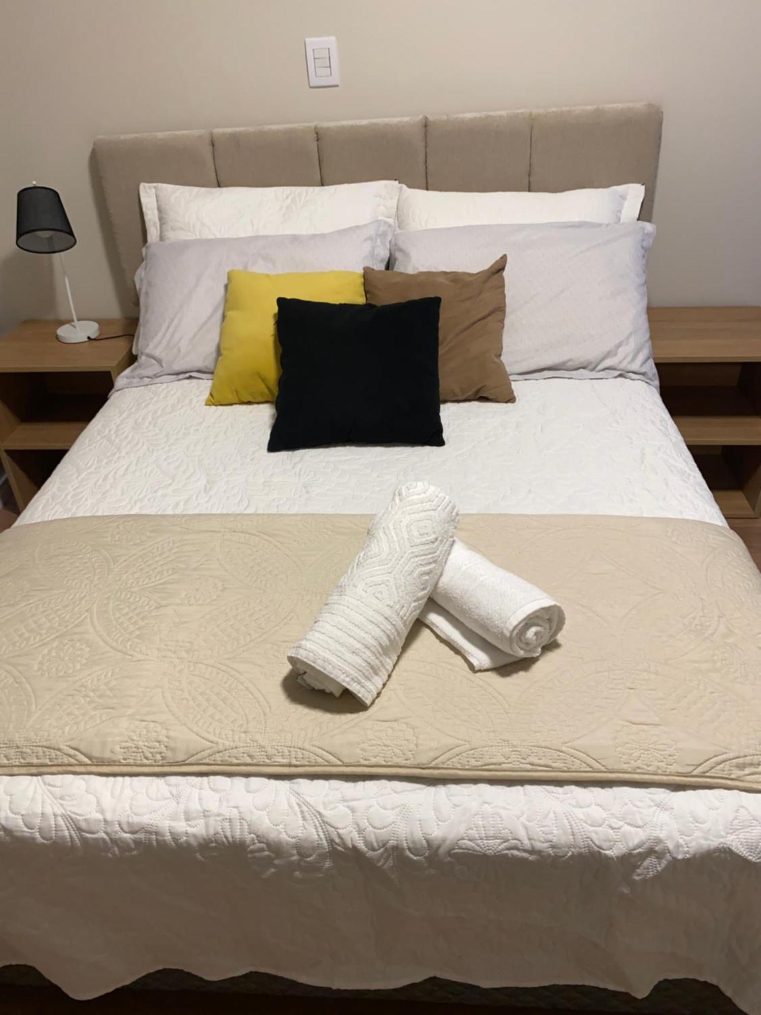 Dallas Apartamentos Na Via Gastronomica-Estacionamento-Amplos E Equipados-Wifi 벤투곤살베스 외부 사진