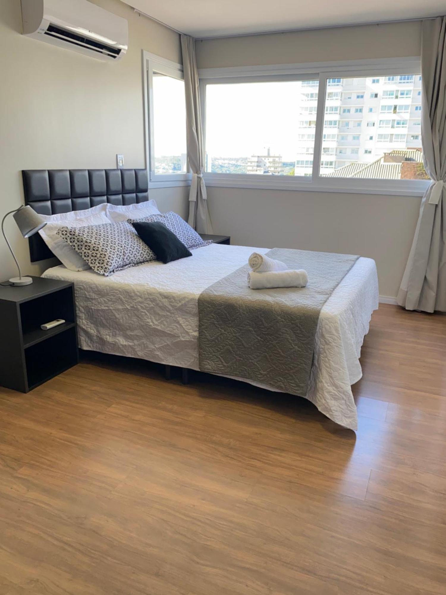 Dallas Apartamentos Na Via Gastronomica-Estacionamento-Amplos E Equipados-Wifi 벤투곤살베스 외부 사진