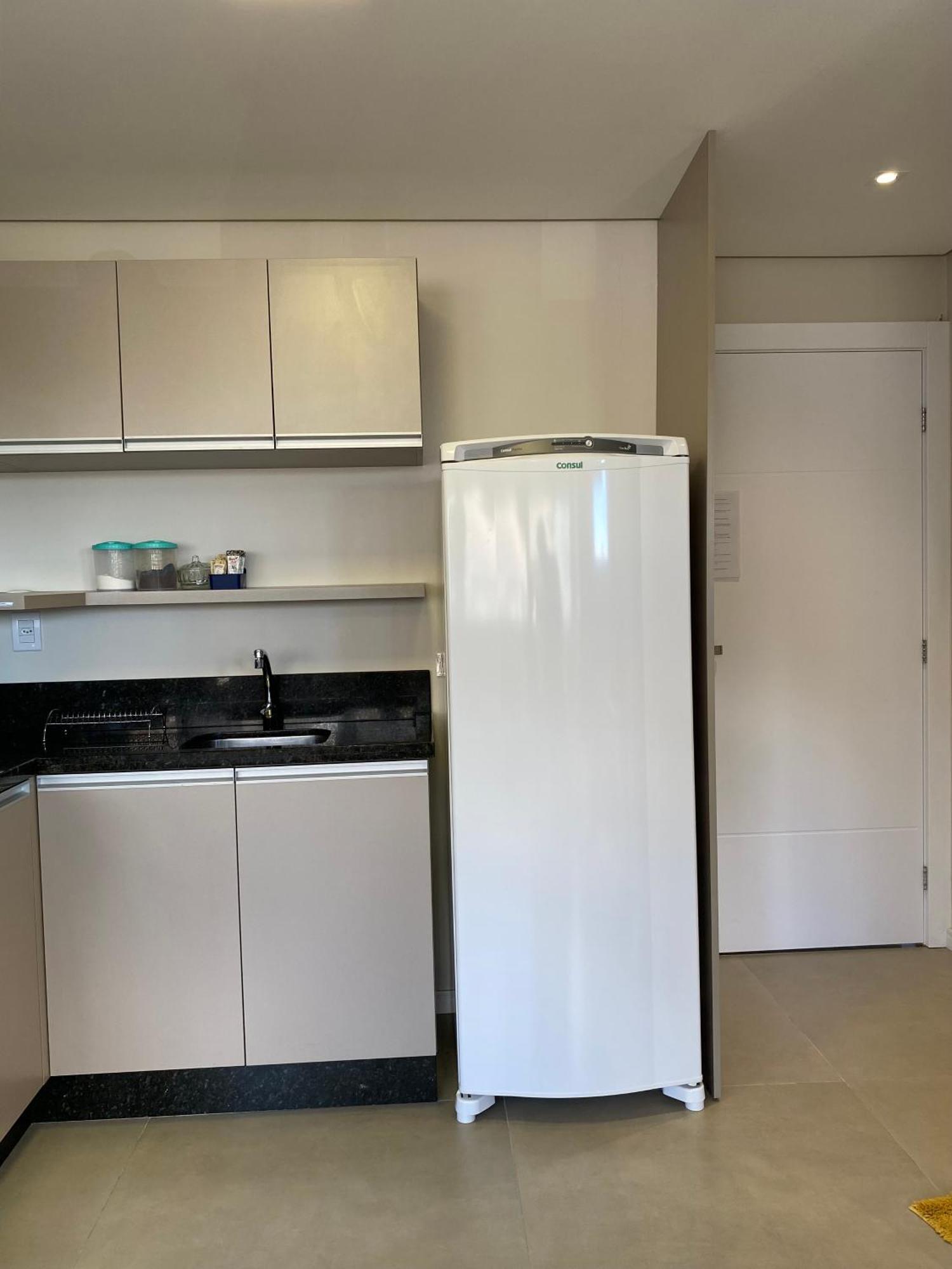Dallas Apartamentos Na Via Gastronomica-Estacionamento-Amplos E Equipados-Wifi 벤투곤살베스 외부 사진