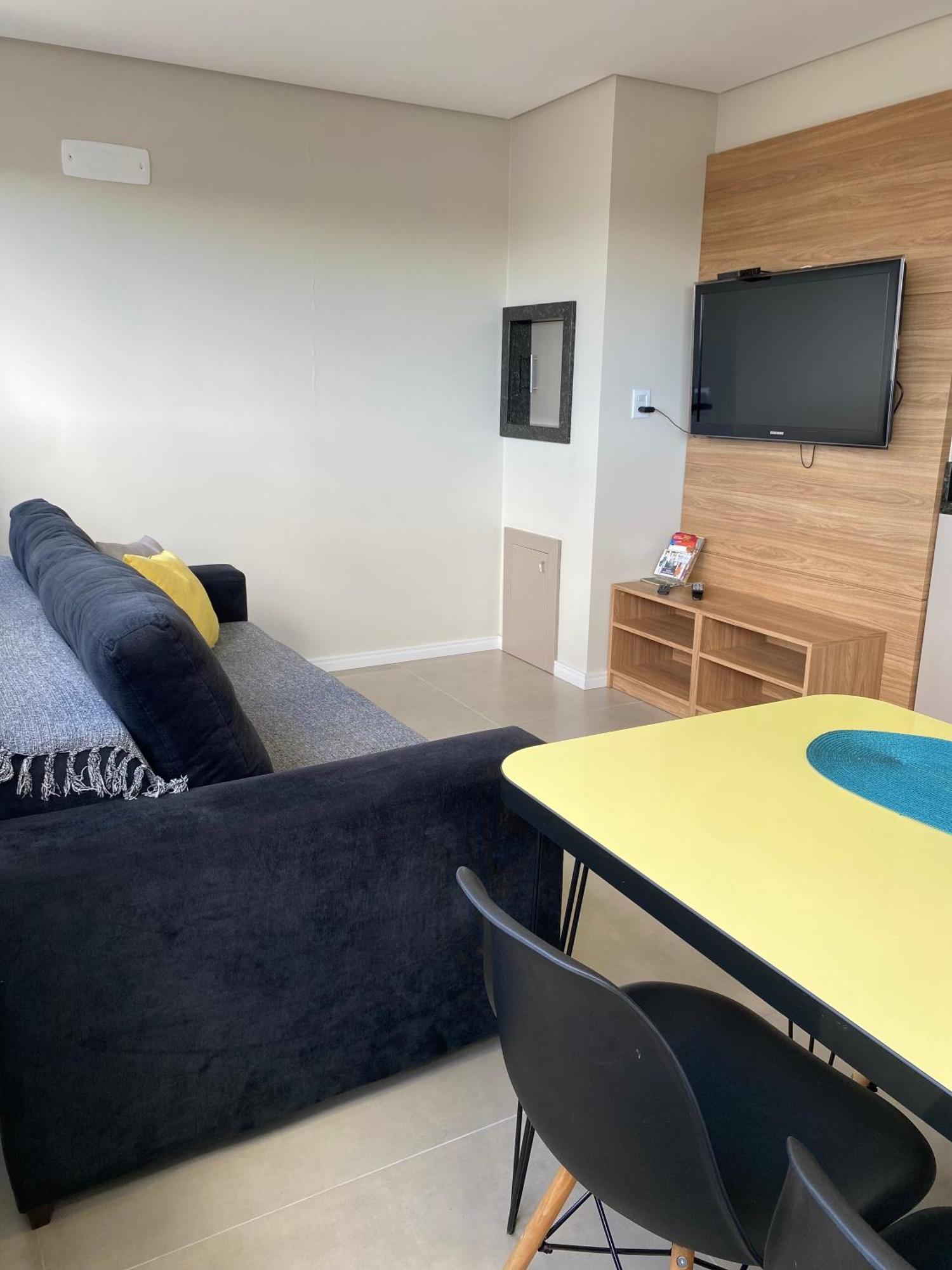 Dallas Apartamentos Na Via Gastronomica-Estacionamento-Amplos E Equipados-Wifi 벤투곤살베스 외부 사진