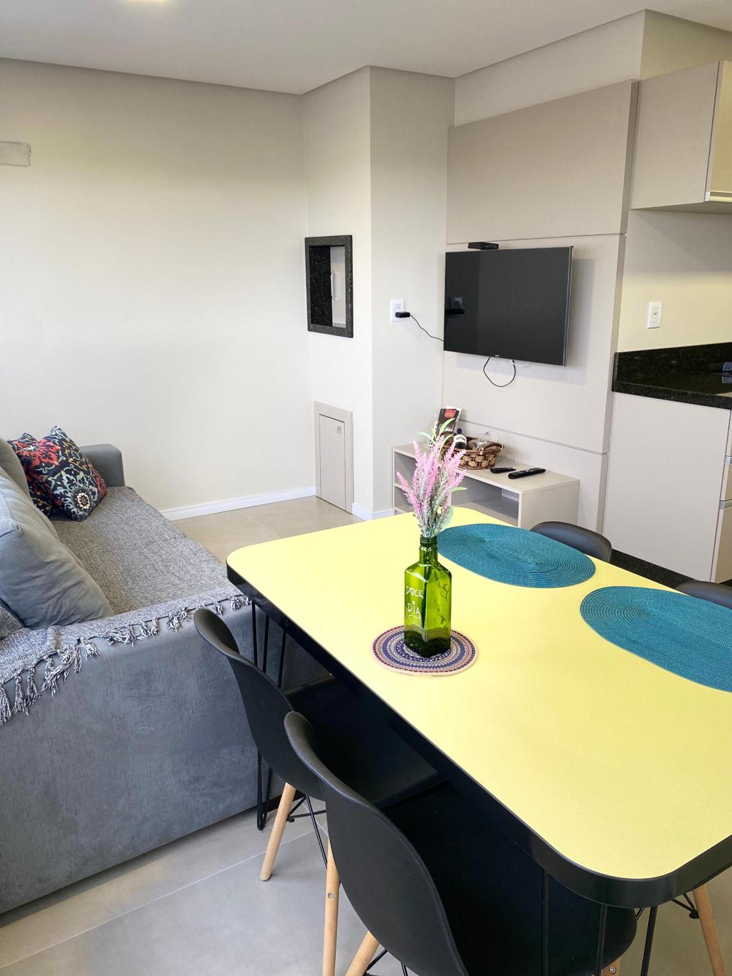 Dallas Apartamentos Na Via Gastronomica-Estacionamento-Amplos E Equipados-Wifi 벤투곤살베스 외부 사진